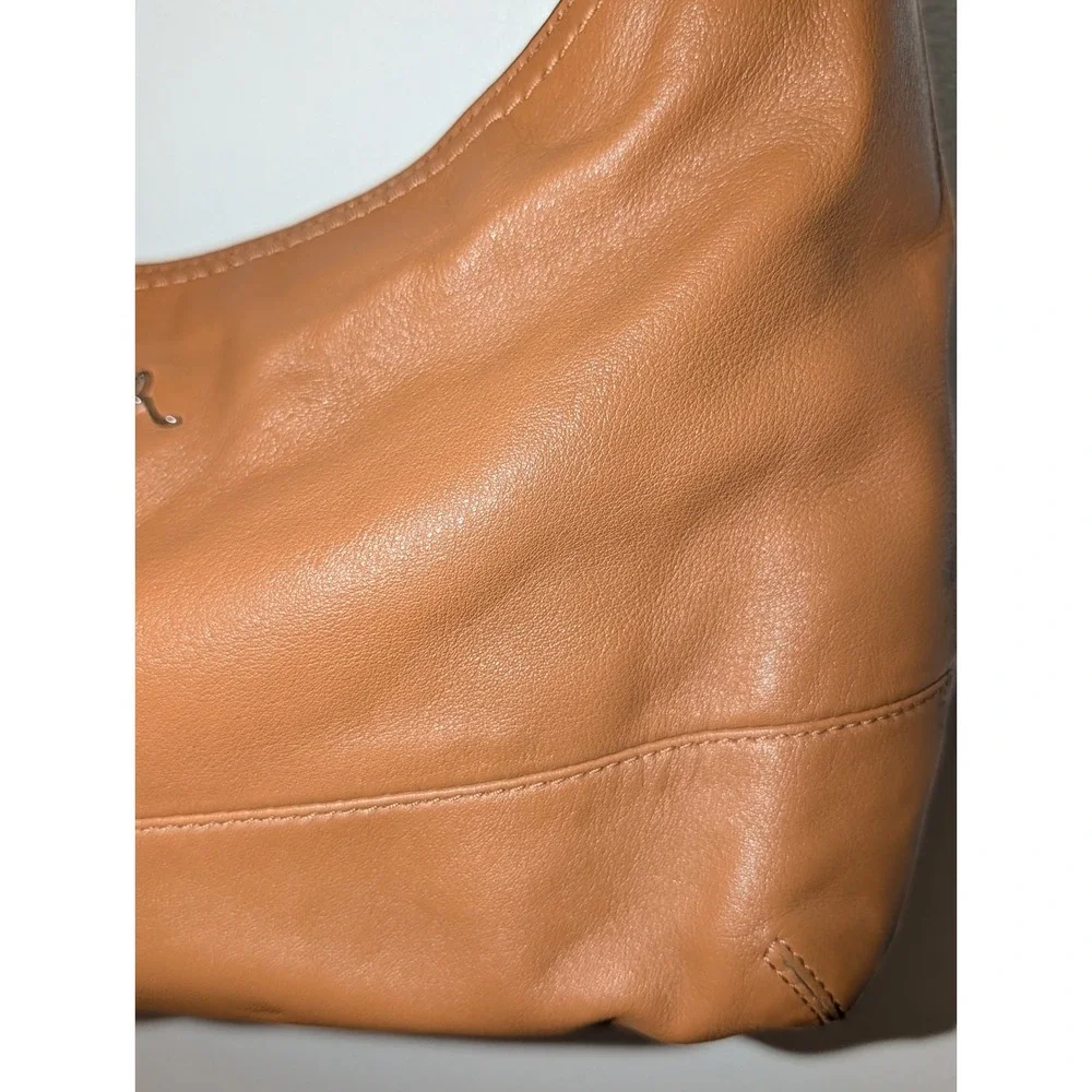 Vintage Coach Tan Leather Hobo Shoulder Bag Camel Brown A1220-F17489 Boho